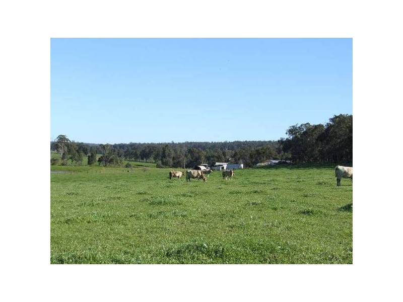 74 Goodwood Rd, Donnybrook WA 6239