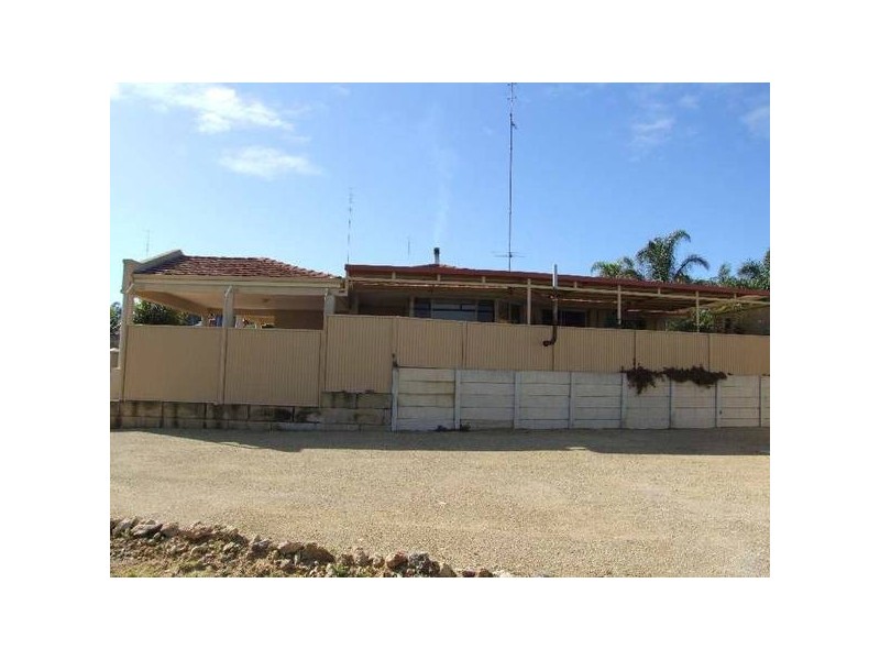 33 Balliol Ct, College Grove WA 6230