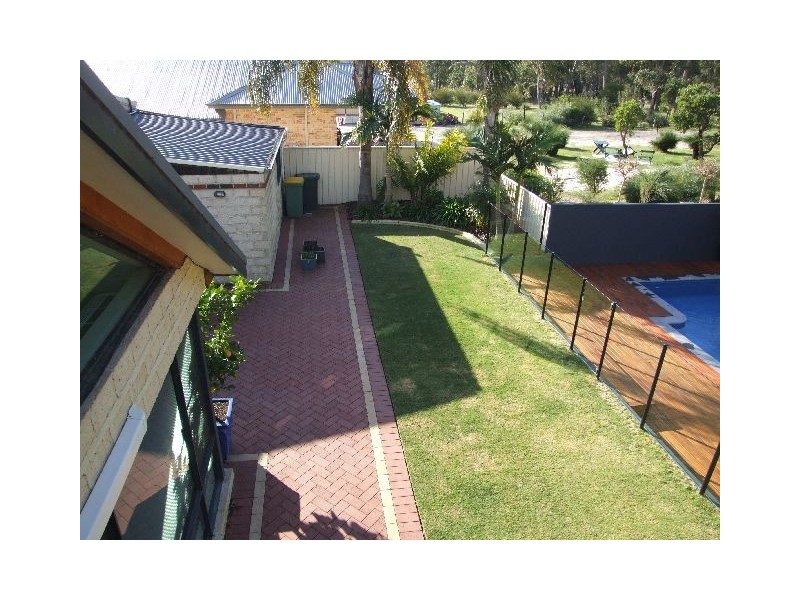 11 Leschenaultia Circle, Donnybrook WA 6239