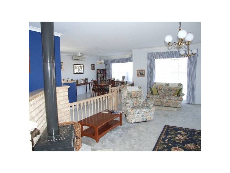 10 Marmion Street, Donnybrook WA 6239