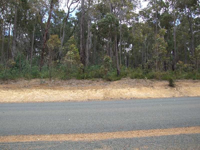 11 Castle Street, Kirup WA 6251