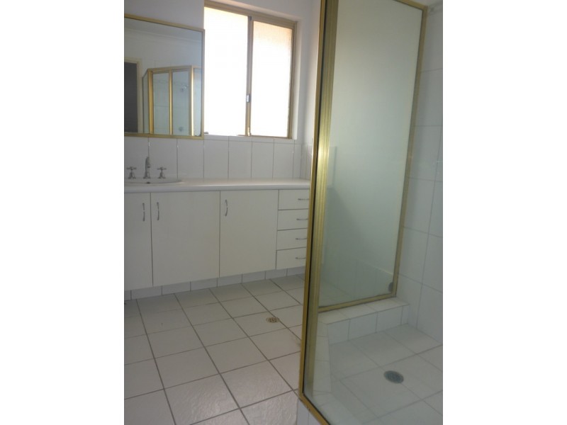 3/52 Jugan Street, Glendalough WA 6016