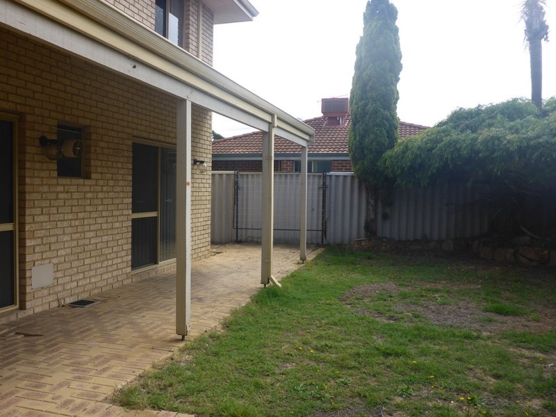 3/52 Jugan Street, Glendalough WA 6016