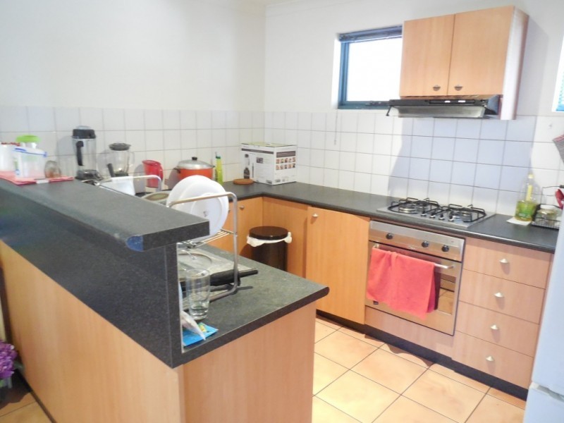 1/292 Harborne Street, Glendalough WA 6016