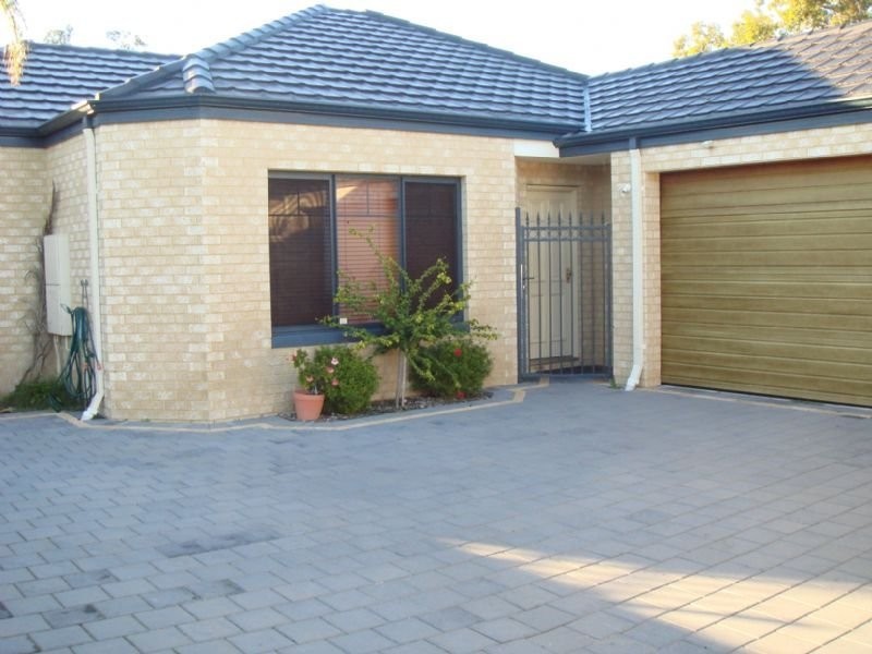 B/212 Ravenscar Street, Doubleview WA 6018