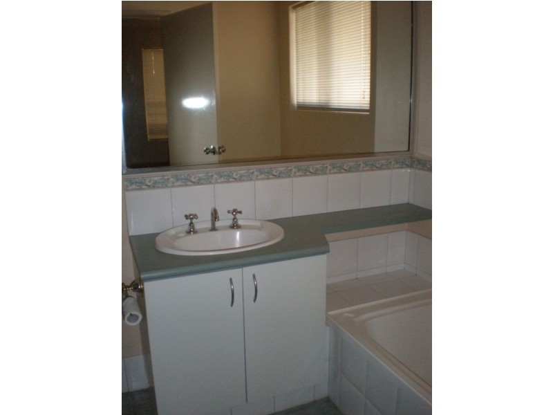 D/13 Selina Street, Innaloo WA 6018