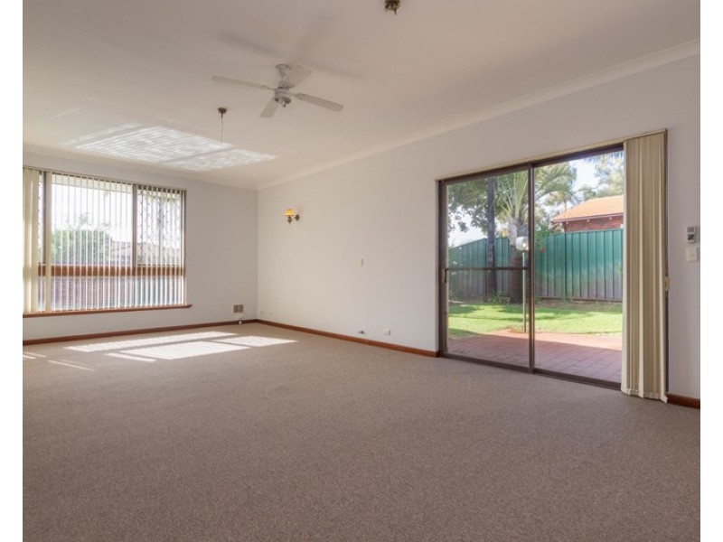 46 Dempster Road, Karrinyup WA 6018