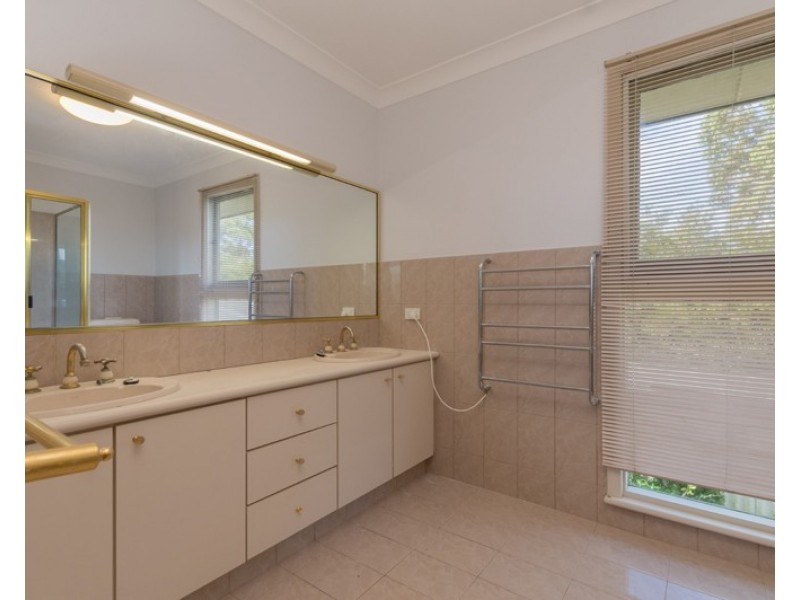 46 Dempster Road, Karrinyup WA 6018