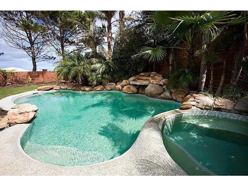 1 Ketch Close, Ocean Reef WA 6027