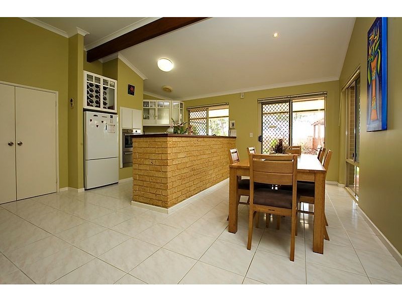 1 Ketch Close, Ocean Reef WA 6027