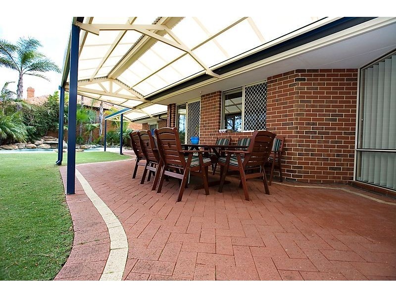 1 Ketch Close, Ocean Reef WA 6027