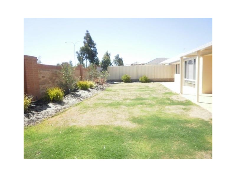 14A Sundowner Meander, Banksia Grove WA 6031