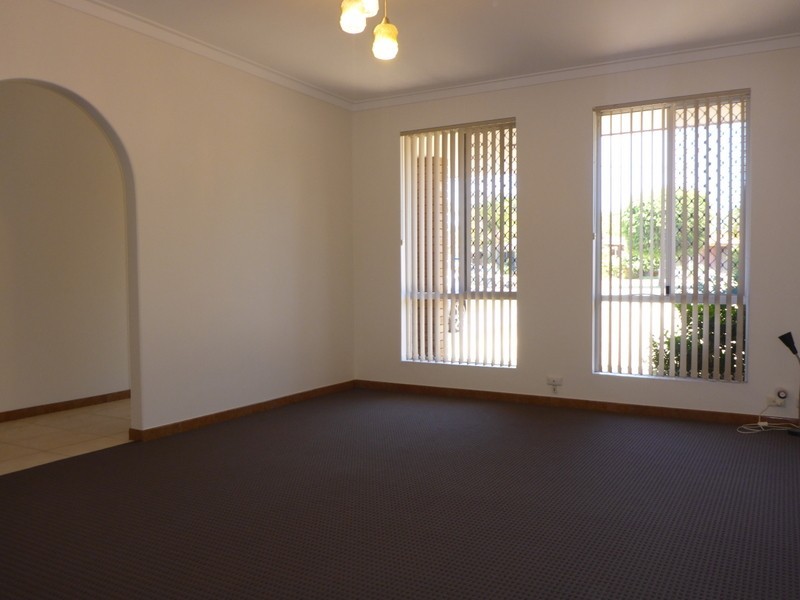 104 Telford Crescent, Stirling WA 6021