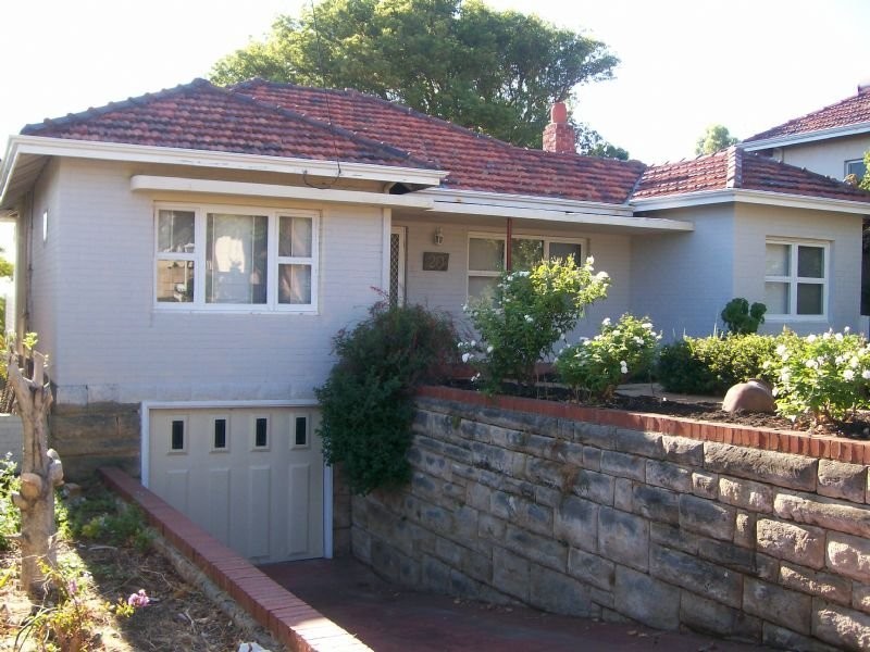 Doubleview WA 6018