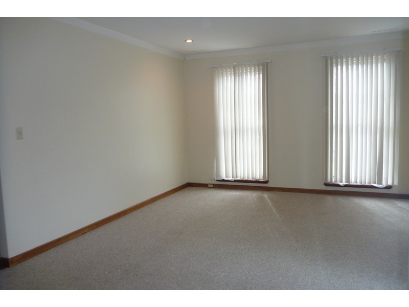 630 Beach Road, Hamersley WA 6022