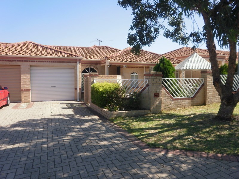 7 Cowley Street, Yokine WA 6060
