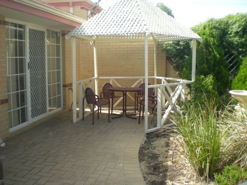 7 Cowley Street, Yokine WA 6060