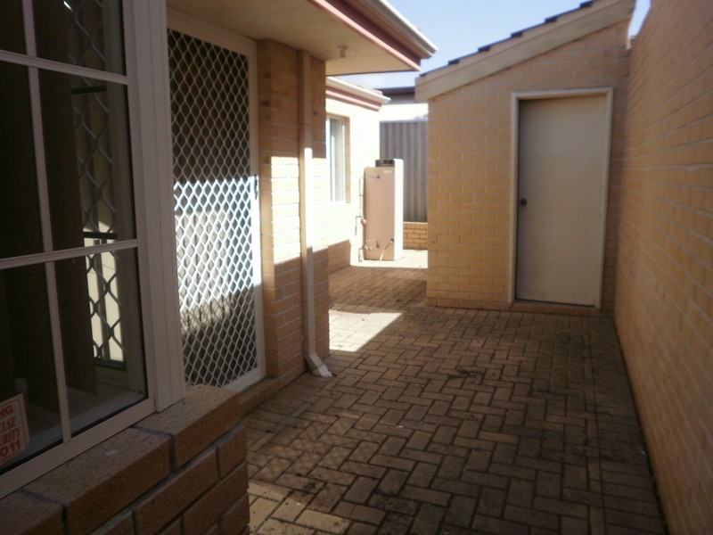 7 Cowley Street, Yokine WA 6060