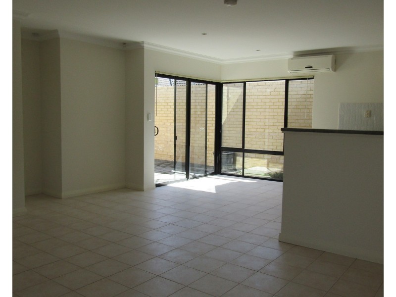 2/26 Wadhurst Street, Balga WA 6061