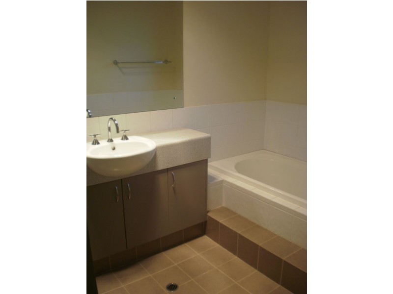 1/24 Bates Road, Innaloo WA 6018