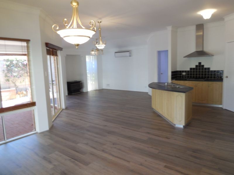 75 Elyard Crescent, Stirling WA 6021