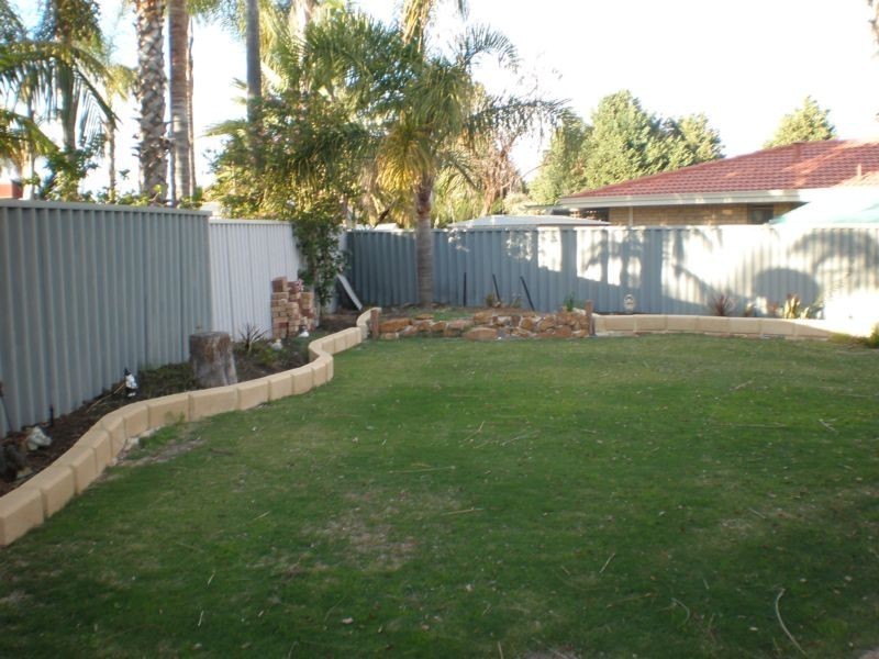 16 Jaegar Square, Ballajura WA 6066