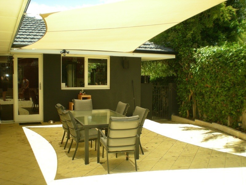 4 Chadd Place, Wembley Downs WA 6019