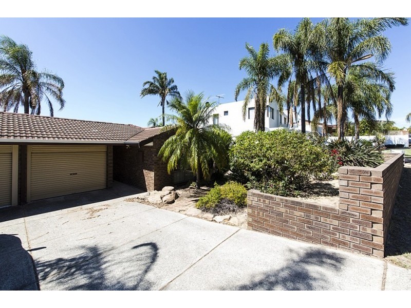 5 Widgeon Close, Stirling WA 6021