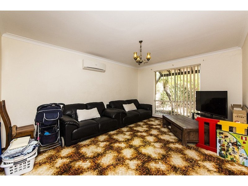 5 Widgeon Close, Stirling WA 6021