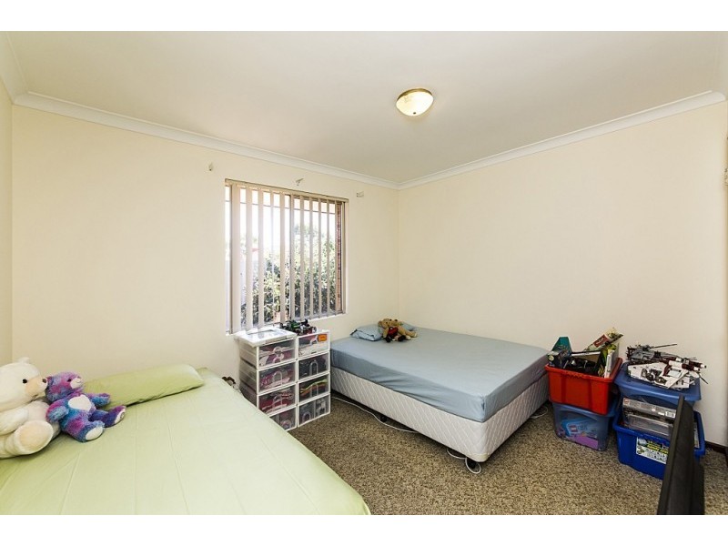 5 Widgeon Close, Stirling WA 6021