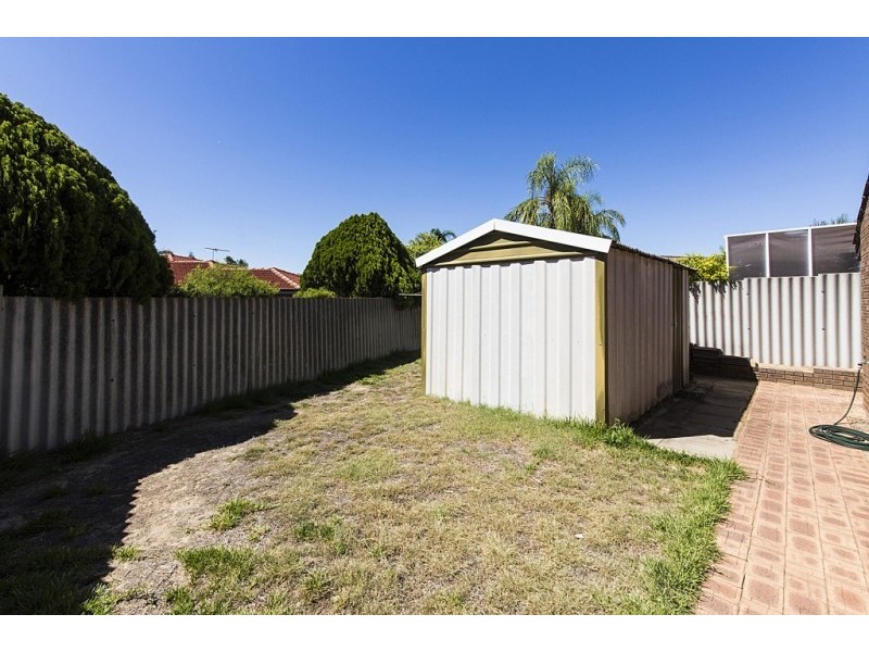5 Widgeon Close, Stirling WA 6021
