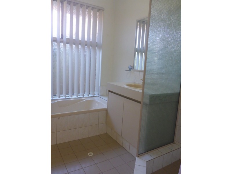 138A Odin Road, Innaloo WA 6018