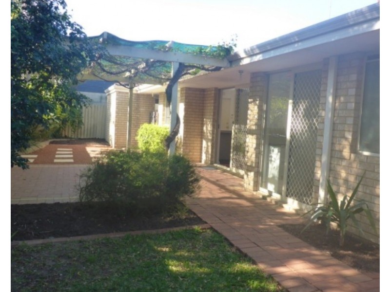 138A Odin Road, Innaloo WA 6018