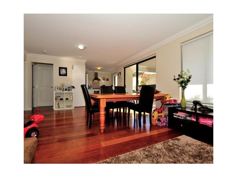 12A Bridgewater Crescent, Karrinyup WA 6018
