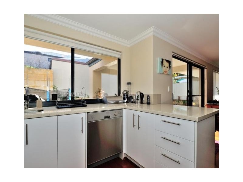 12A Bridgewater Crescent, Karrinyup WA 6018