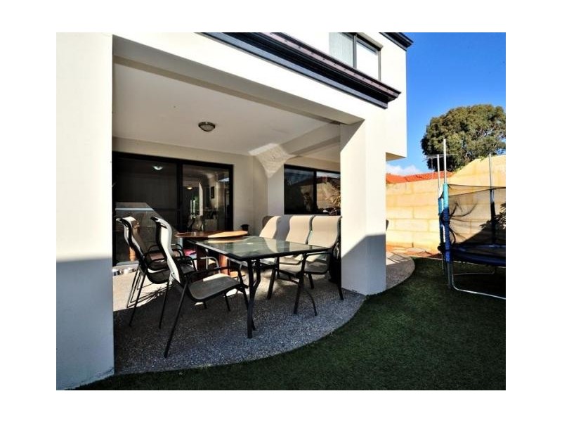 12A Bridgewater Crescent, Karrinyup WA 6018