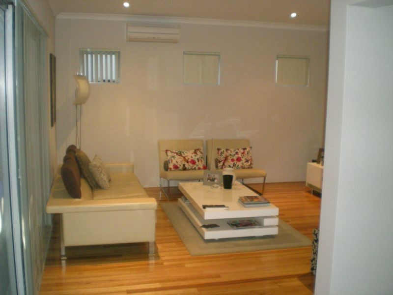 33C Coleman Way, Karrinyup WA 6018