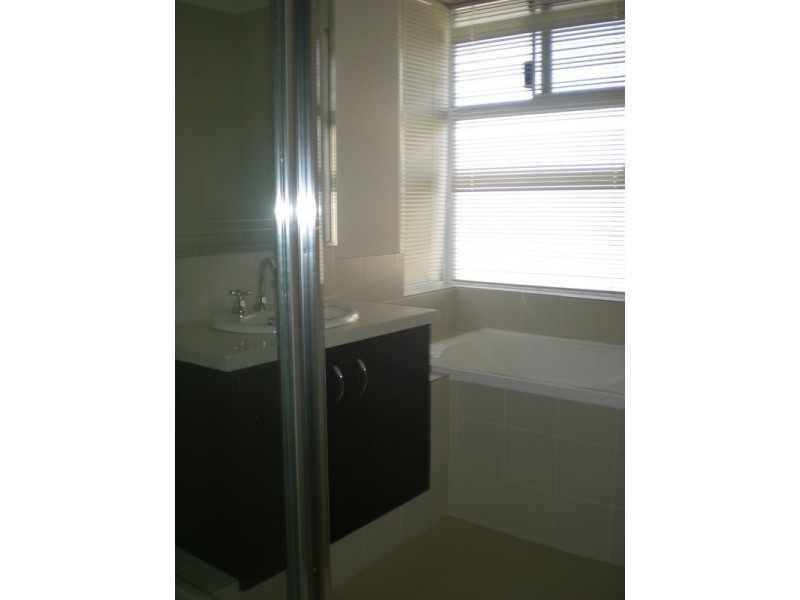 6C Sykes Avenue, Innaloo WA 6018