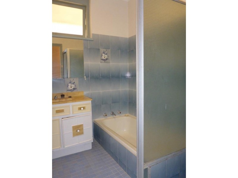 180 Karrinyup Road, Karrinyup WA 6018