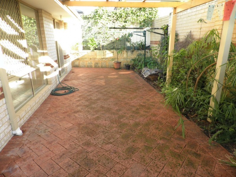 64 Beatrice Street, Innaloo WA 6018