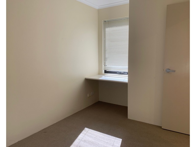 2/24 Bates Road, Innaloo WA 6018