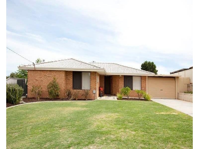 6 Success Street, Beldon WA 6027