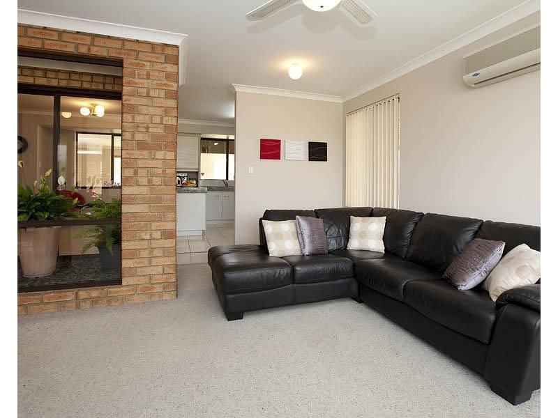 6 Success Street, Beldon WA 6027 First National Druitt & Shead Leased