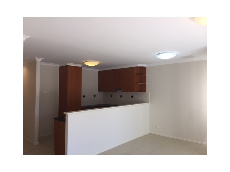 2/51 Lodesworth Road, Westminster WA 6061