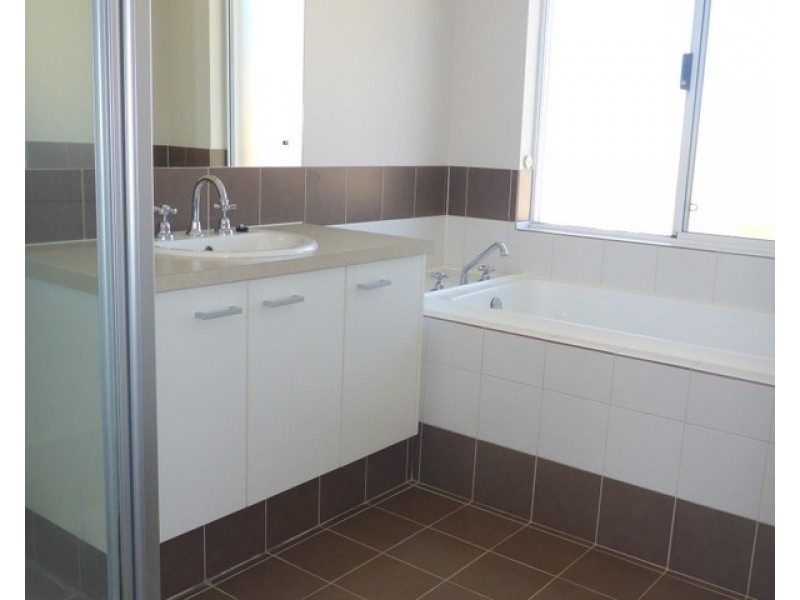 7 Somerton Road, Karrinyup WA 6018