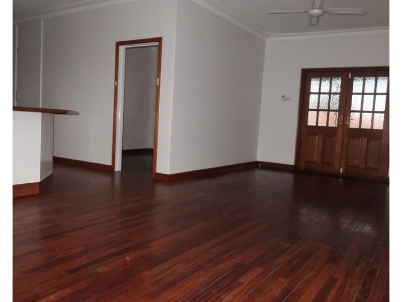 7 Coleman Way, Karrinyup WA 6018