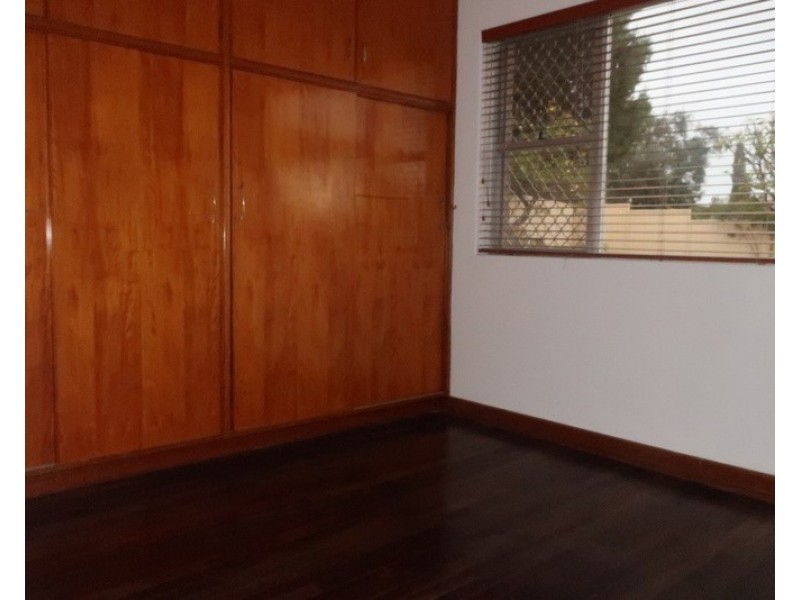 7 Coleman Way, Karrinyup WA 6018