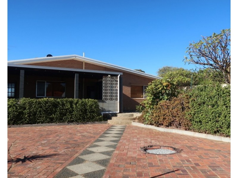 7 Coleman Way, Karrinyup WA 6018