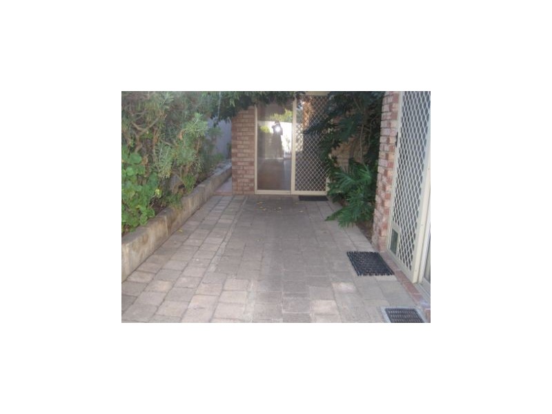 8/152 Edinboro Street, Joondanna WA 6060