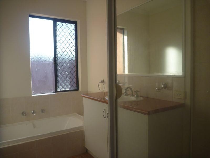 54A Oswald Street, Innaloo WA 6018